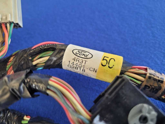 2005 Ford Mustang GT 4.6L M/T Coupe Dash Harness Wire Plug 2649