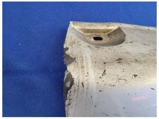 2001-2006 BMW M3 Convertible Passenger Lower Rocker Panel *Scuffs* Silver 2451