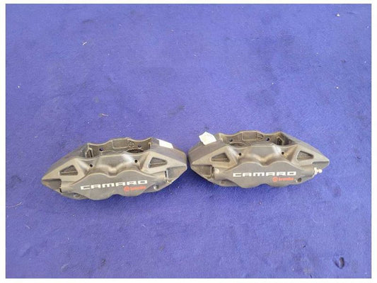 2016-2023 Chevrolet Camaro SS OEM NTO Brembo Front Brake Calipers Bare C62