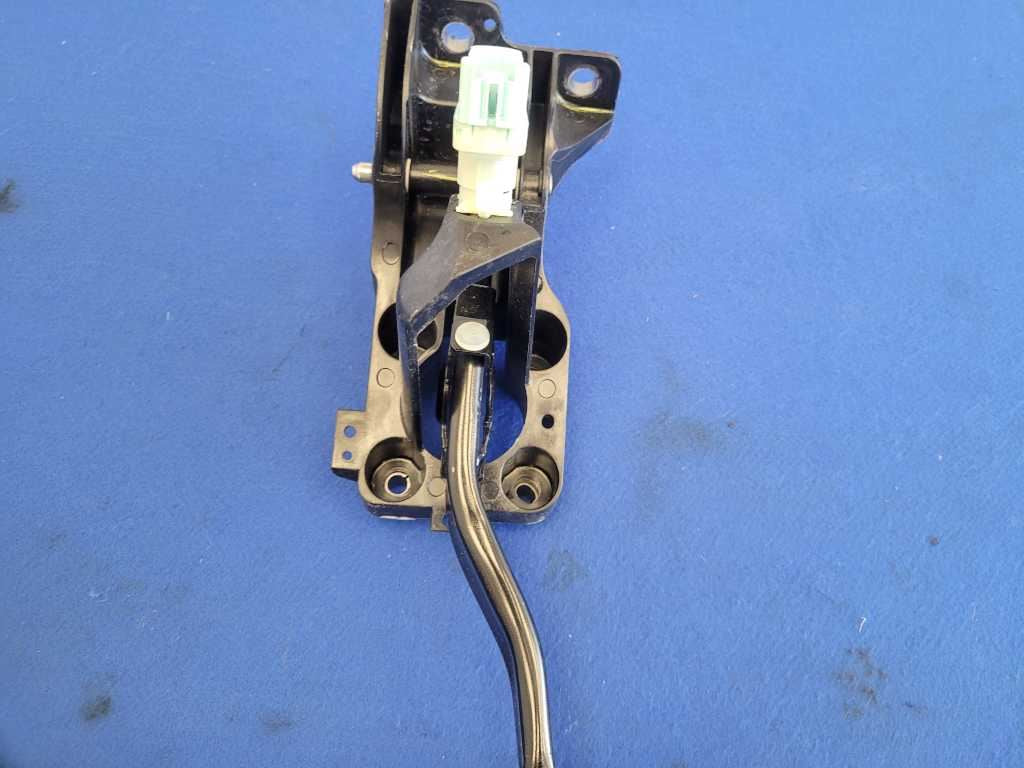 2018-2023 Ford Mustang GT S550 Pedal Cage Brake Automatic Transmission A/T 2648 - The Parts Farm