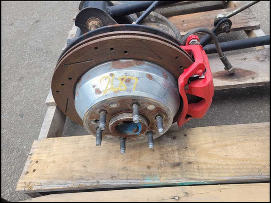 2003-2006 Chevrolet SSR Pickup Truck Rear Solid Axle Differential 3.73 Gear 2687