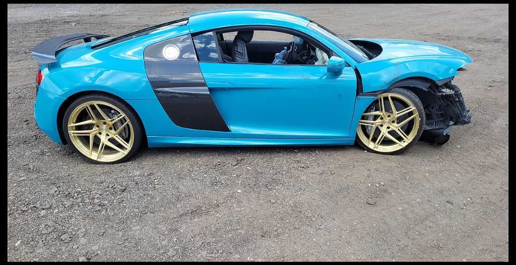 2014 Audi R8 V10 Coupe AC Hose Air Conditioning HVAC 2136 - The Parts Farm