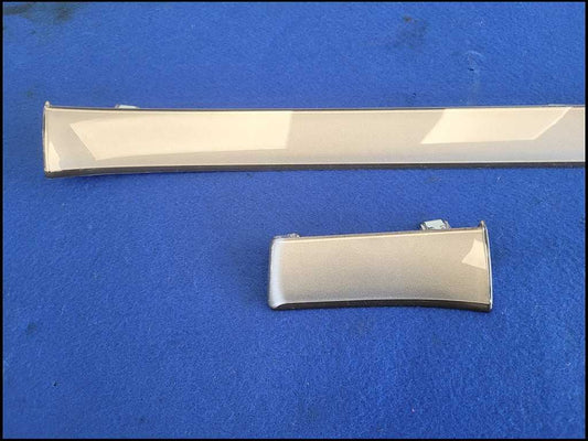 2010-2011 Chevrolet Camaro SS Dash Trim Silver Board Panel Molding 2673