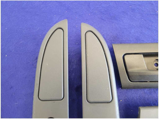 2003-2004 Mercury Marauder 4.6L Rear Pair Door Handle Pull Window Switch 2625