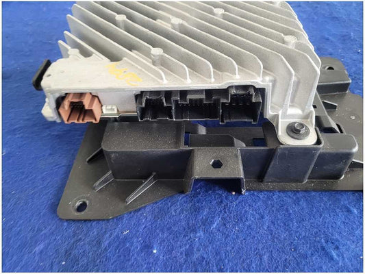 2020 Chevrolet Camaro SS Coupe Audio Equipment Radio Amplifier 812533698 2894