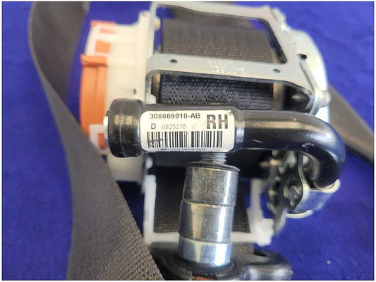 2015-2017 Ford Mustang GT S550 Passenger Coupe Seat Belt Retractor Front 2739