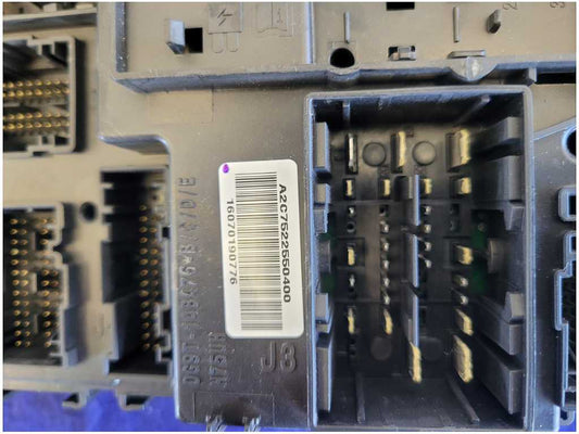 2016 Ford Mustang GT S550 BCM Body Control Module Key Module Fuse 2740