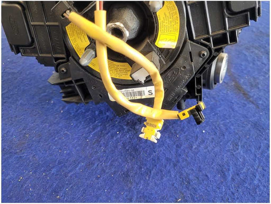 2007 Ford Mustang Shelby GT500 Coupe Front Steering Column Turn Signal 2862