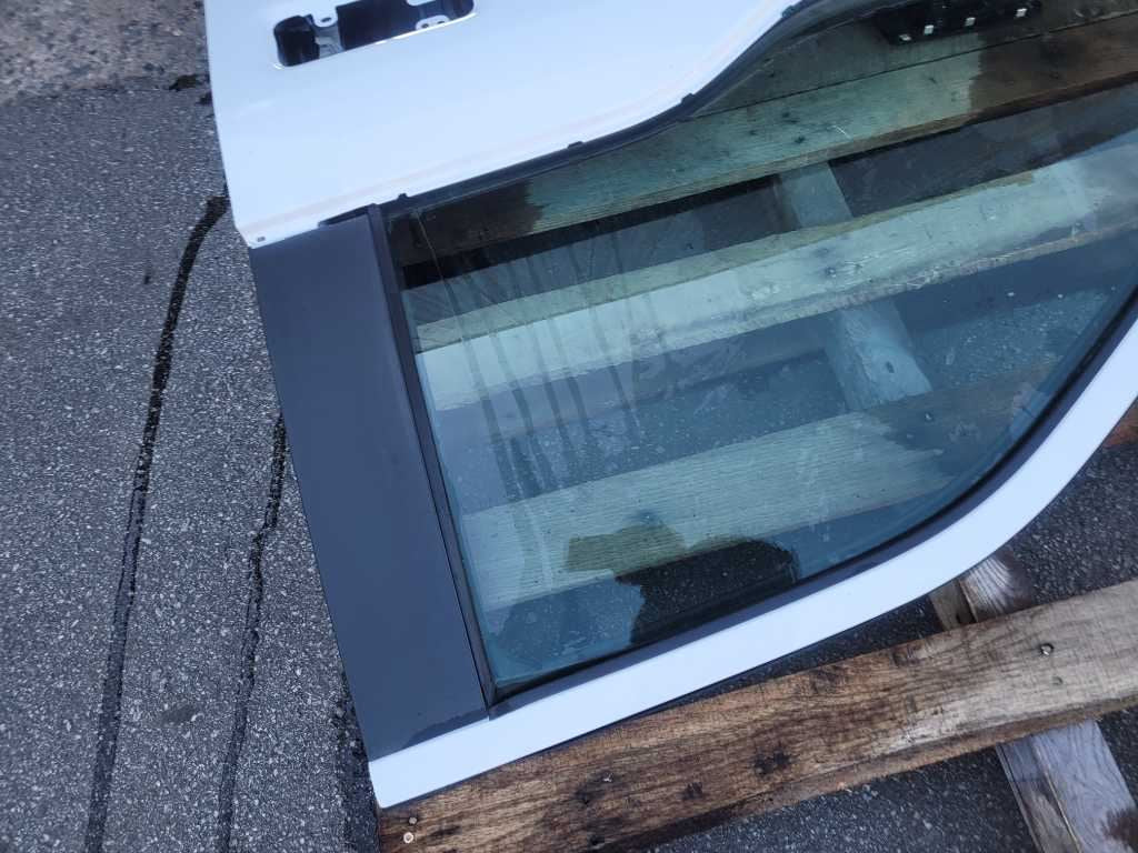 2022 Ford F250SD Pickup Truck Driver LH Front Door Shell Paint Z1 2581 - The Parts Farm