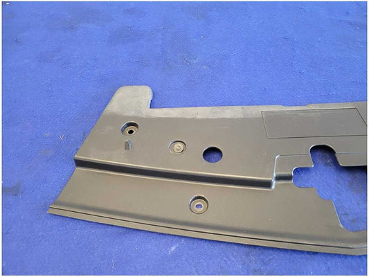 2005-2009 Ford Mustang GT Front Radiator Cover Sight Shield Trim Panel 2823