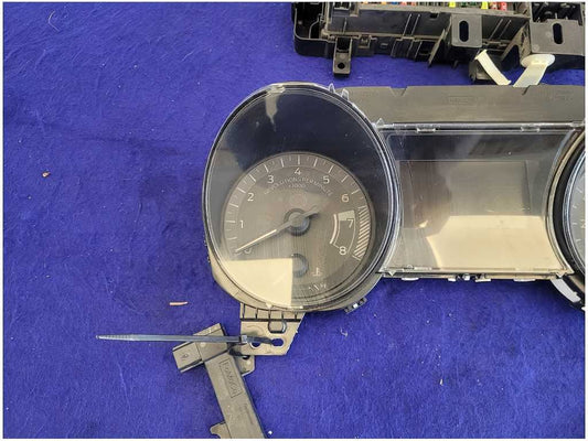 2016 Ford Mustang GT S550 Gauge Cluster Speedometer Front Dash 54k Miles 2748