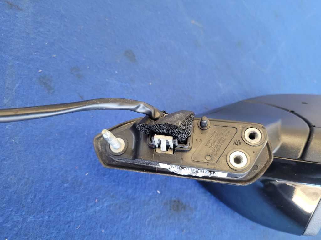 2018-2023 Ford Mustang GT S550 Driver Rear View Mirror BLIS Paint G1 2644 - The Parts Farm