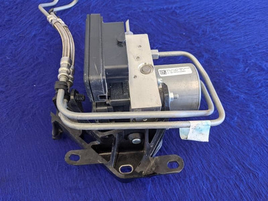 2017 2018 2019 2020 Tesla Model 3 OEM Abs Antilock Brake Pump Module Unit