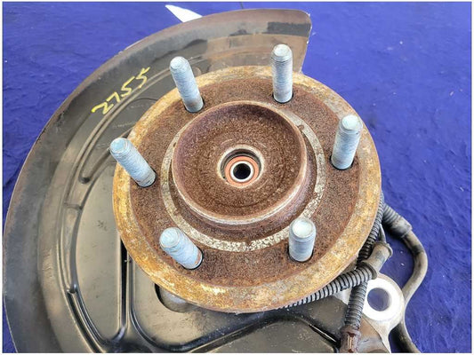 2015-2017 Ford F150 4x4 Pickup Truck Driver Front Spindle Knuckle 2755