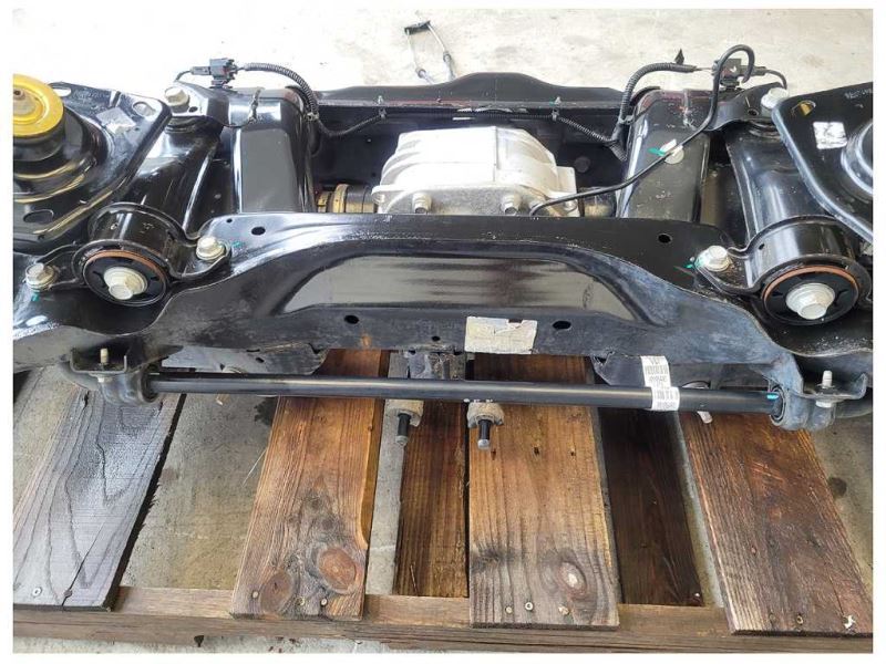 2010-2015 Chevy Camaro SS Carrier Rear Axle Automatic Transmission MYC 3.27 2608 - The Parts Farm