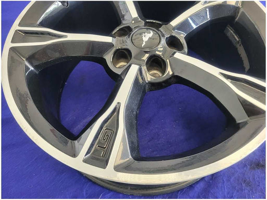 2015-2023 Ford Mustang Cali Special Wheel 19x8.5 Spoke Rim Paint *Scuffs* 2741
