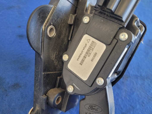 2010 Ford Mustang GT S197 4.6L Gas Pedal Throttle Drive By Wire 2653