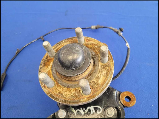 2015-2017 Ford Mustang GT S550 Driver Left Front Spindle Knuckle Hub 2667