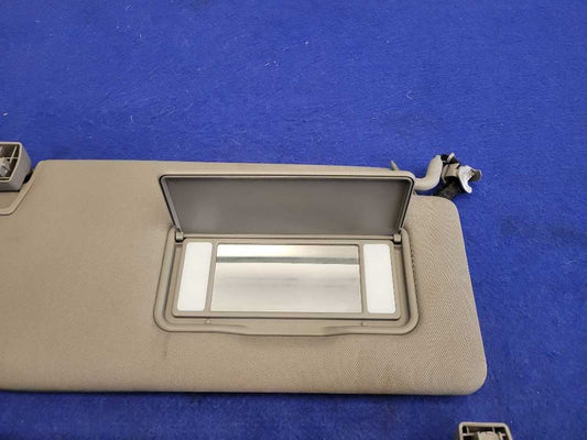 2015-2017 Ford F150 Pickup Truck Pair Front Sun Visors Homelink Gray 2789