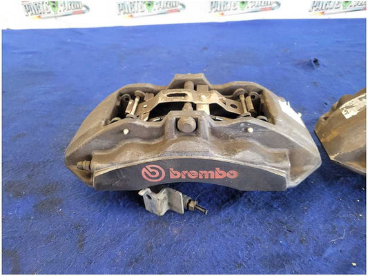 2015-2023 Ford Mustang GT S550 Pair Front Brembo Brake Calipers 15 Pad 2840