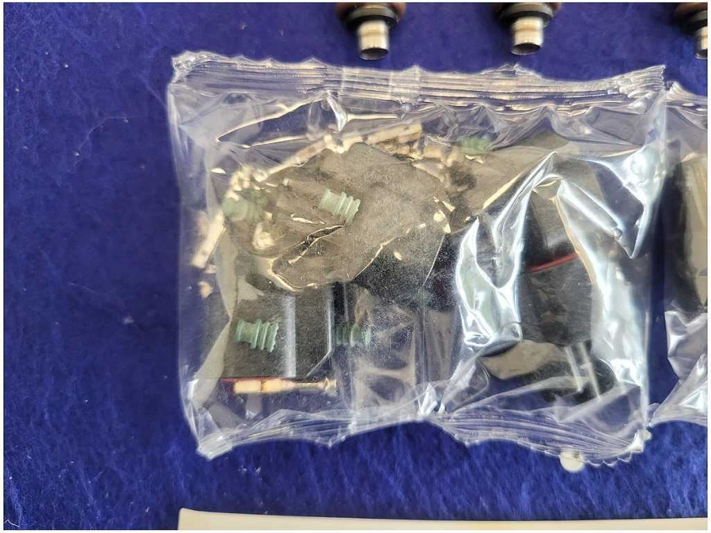OEM GENUINE FORD 62LB 650cc Motorcraft Bosch 0280158395 KR3E - 9F593 - AA - The Parts Farm