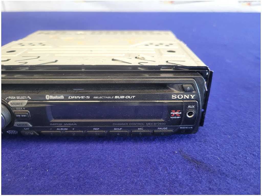 Sony MEX - BT2600 CD Receiver Bluetooth Mustang Camaro Aftermarket Radio 2675 - The Parts Farm