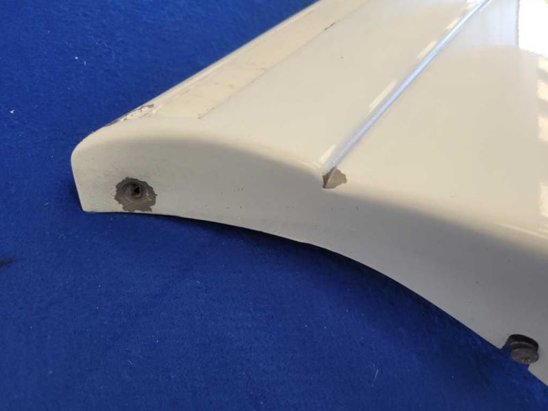 1987 - 1993 Ford Mustang GT 5.0L Passenger Quarter Molding Skirt Paint 9L 2298 - The Parts Farm