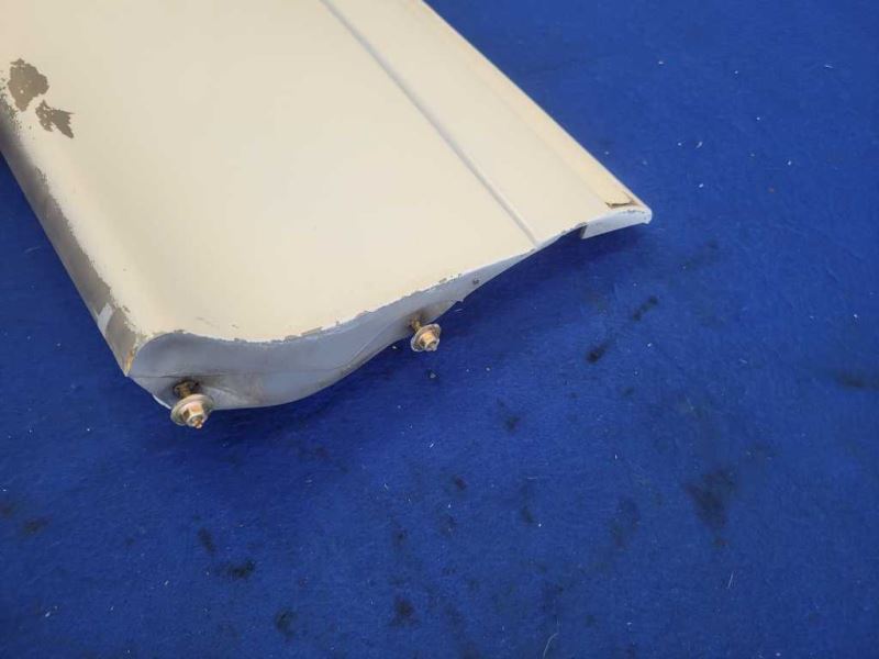 1987 - 1993 Ford Mustang GT 5.0L Passenger Quarter Molding Skirt Paint 9L 2298 - The Parts Farm