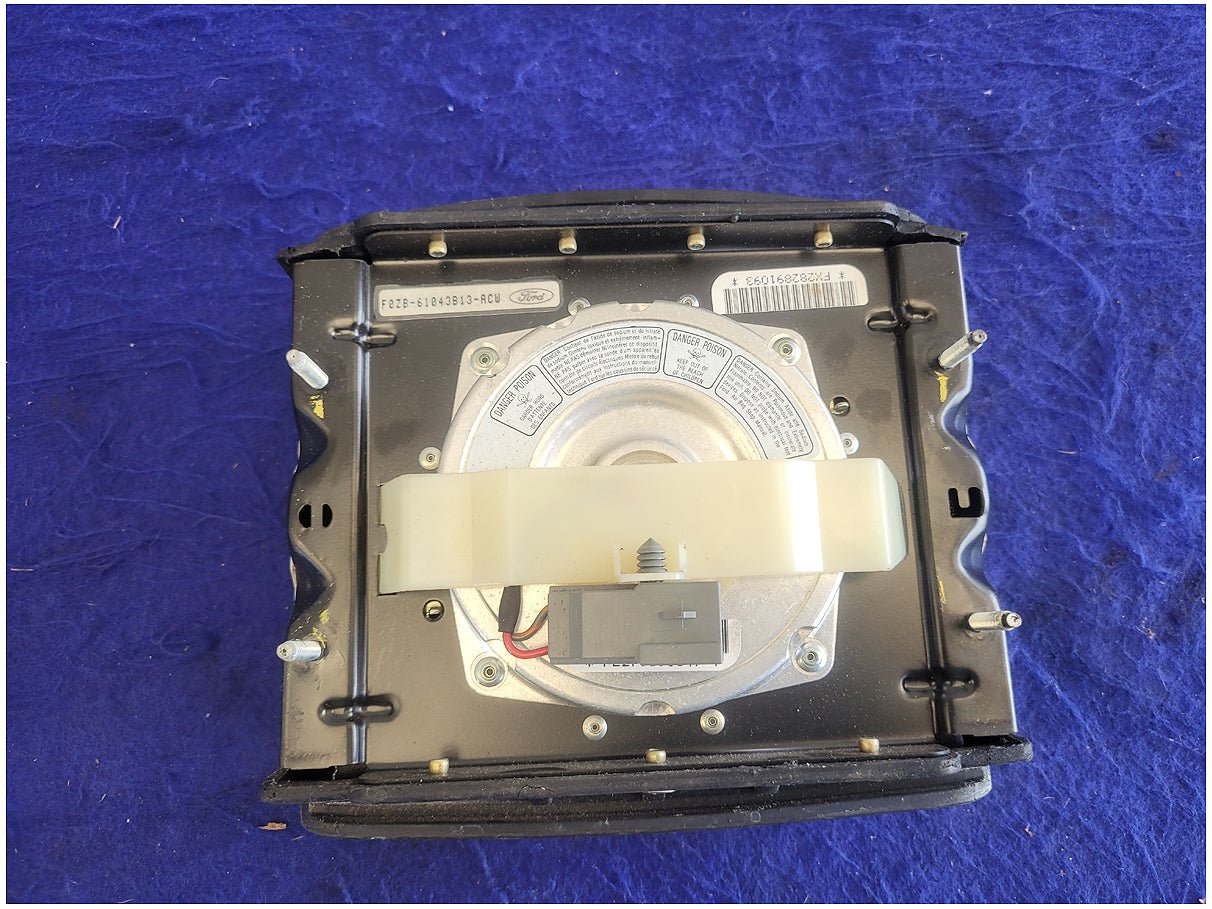 1990 Ford Mustang GT Driver Air Bag Steering Wheel Black Dash Trim 2702 - The Parts Farm