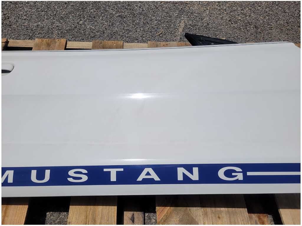 1994 - 1998 Ford Mustang GT Cobra Convertible Passenger Front Door Paint 2704 - The Parts Farm