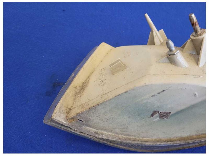 1994 - 1998 Ford Mustang GT Cobra Passenger Corner Marker Light Turn Signal 2521 - The Parts Farm