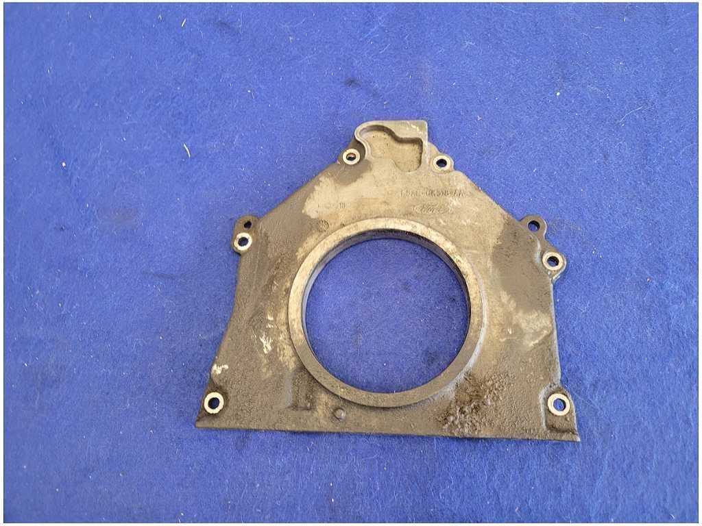 1996 - 1998 Ford Mustang Cobra 32v 4.6L Rear Main Seal Block Plate - The Parts Farm