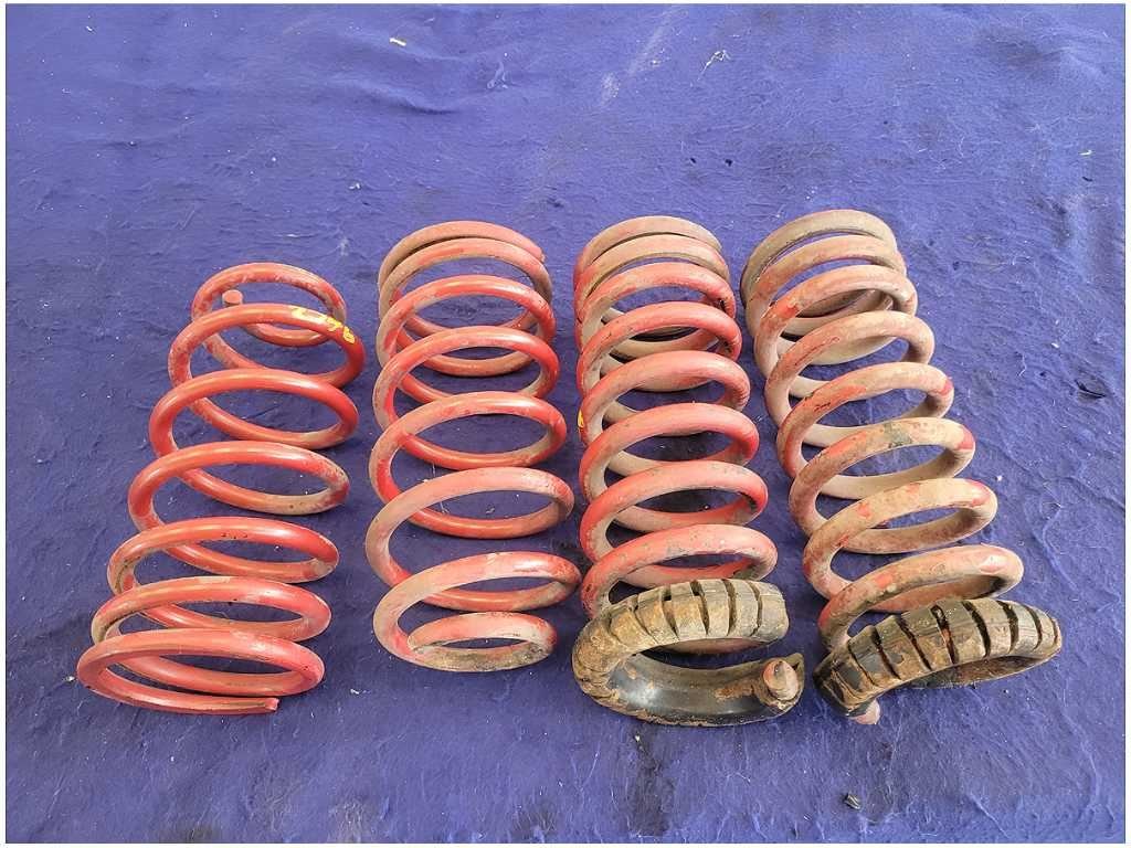 1996 - 1998 Ford Mustang GT Coupe Set Lowering Springs Coil Performance 2746 - The Parts Farm