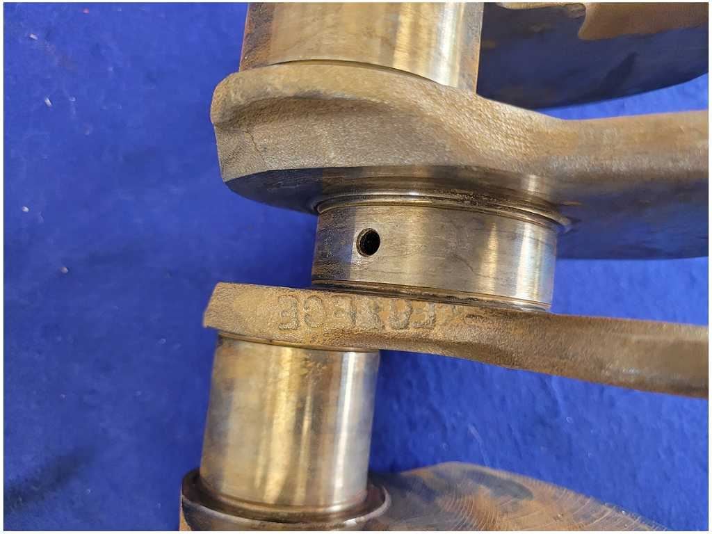 1996 - 2004 Ford Mustang Cobra 4.6L 32V 8 Bolt Crankshaft F6TECE Forged - The Parts Farm