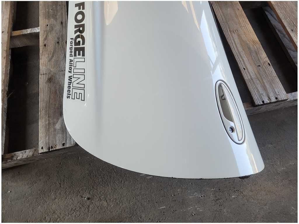 1997 - 2004 Chevrolet Corvette FRC C5 Driver Front Door Shell *Read* 2846 - The Parts Farm