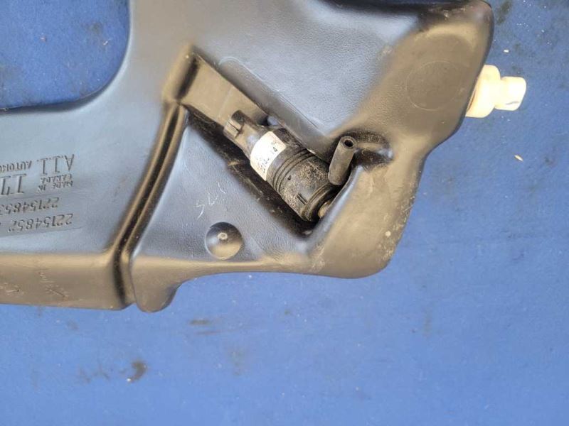 1997 - 2004 Chevrolet Corvette FRC Z06 C5 Windshield Wiper Reservoir Fluid 2066 - The Parts Farm