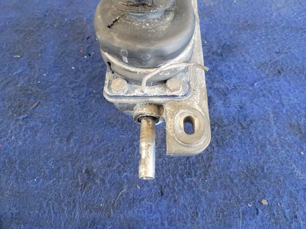 1997 - 2004 Chevrolet Corvette Shifter Manual Transmission M/T 6 Speed 2846 - The Parts Farm