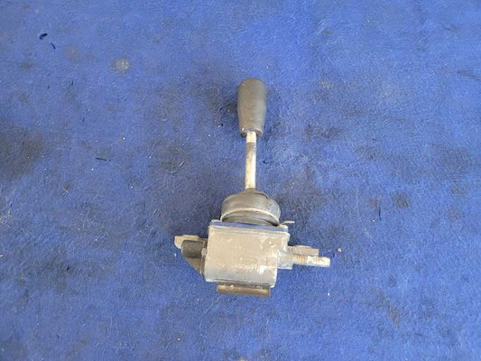 1997-2004 Chevrolet Corvette Shifter Manual Transmission M/T 6 Speed 2846