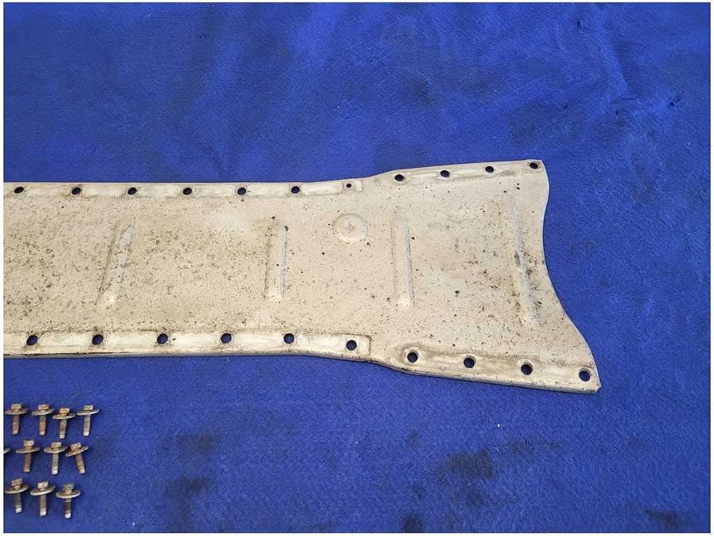 1997 - 2004 Chevrolet Corvette Z06 FRC C5 Tunnel Cover Panel Transmission 2846 - The Parts Farm
