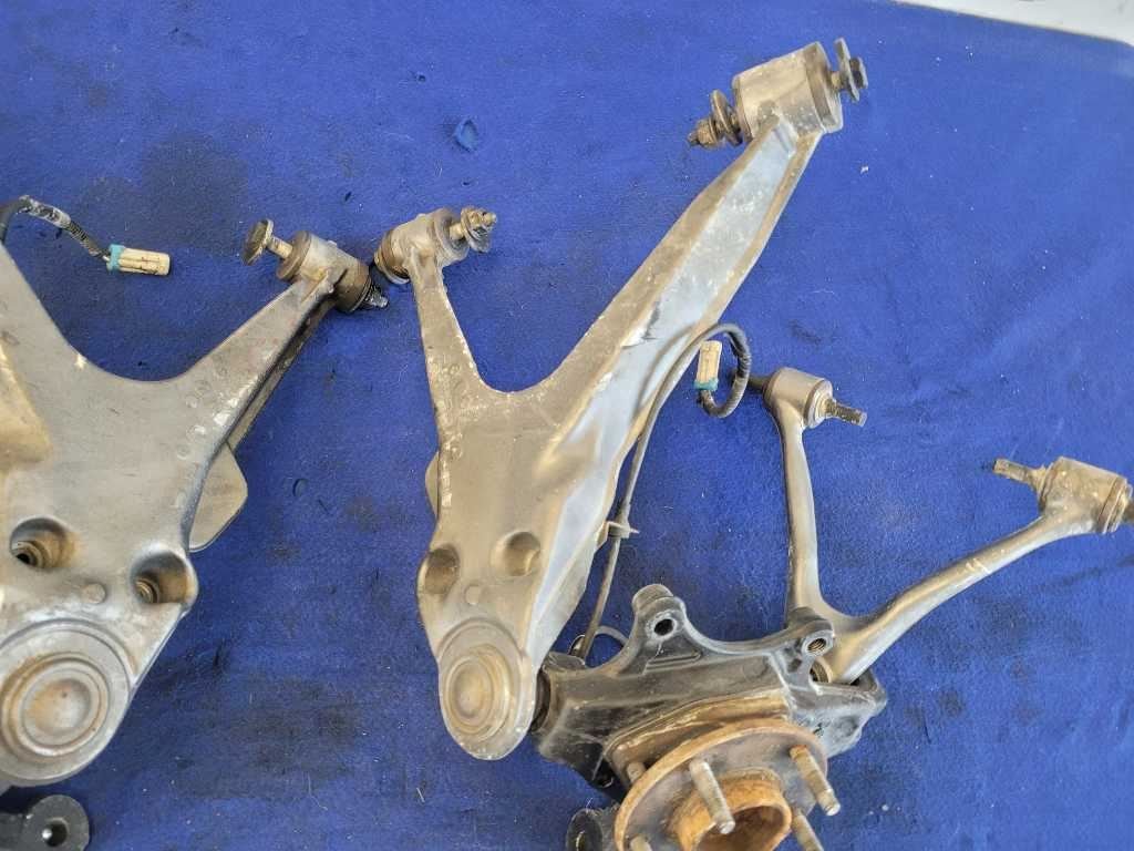 1997 - 2004 Chevy Corvette Z06 C5 Pair Front Knee Knuckle Arm Suspension 2846 - The Parts Farm