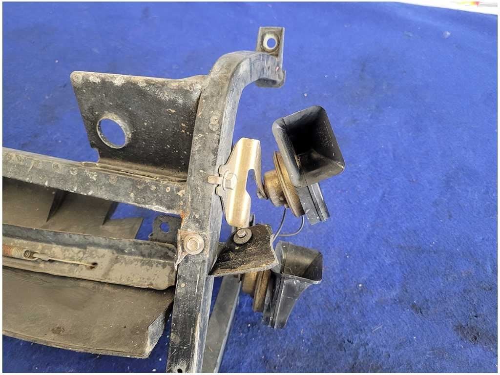 19972004 Chevrolet Corvette C5 FRC Z06 Front Lower Radiator Support Cage 2814 - The Parts Farm