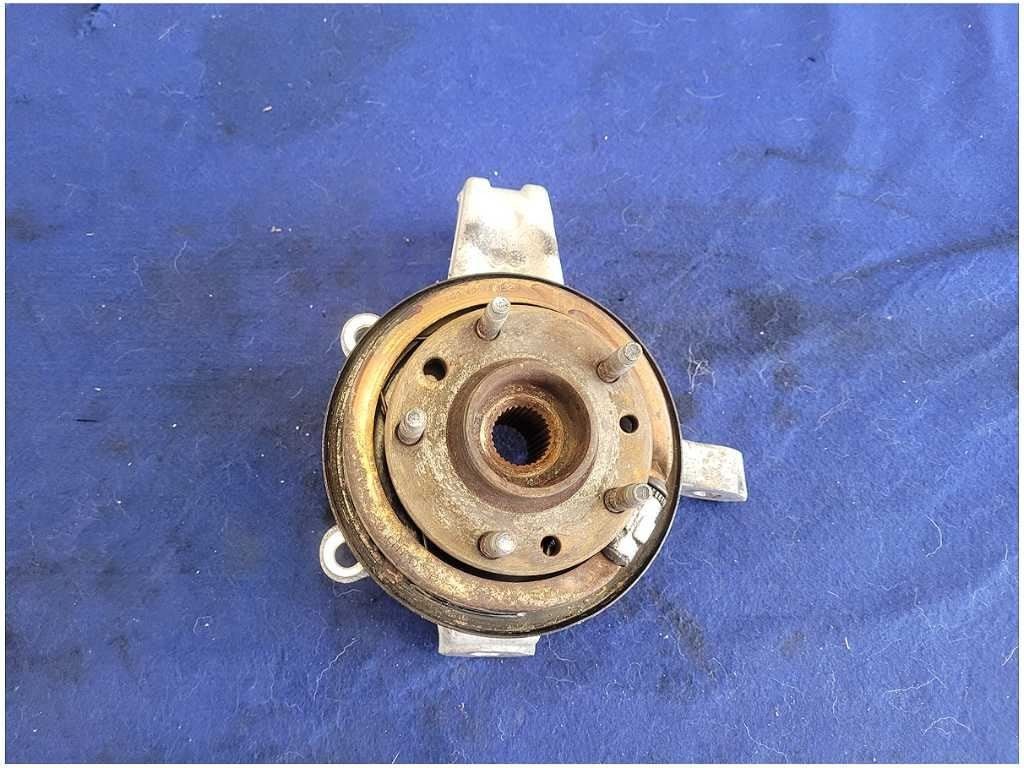 19972004 Chevrolet Corvette Z06 C5 FRC Passenger Rear Spindle Knuckle 2814 - The Parts Farm