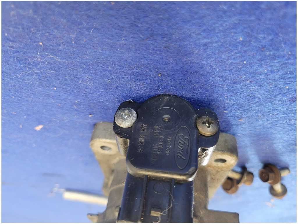 1999 - 2001 Ford Mustang Cobra SVT 32V 4.6L Throttle Body - The Parts Farm