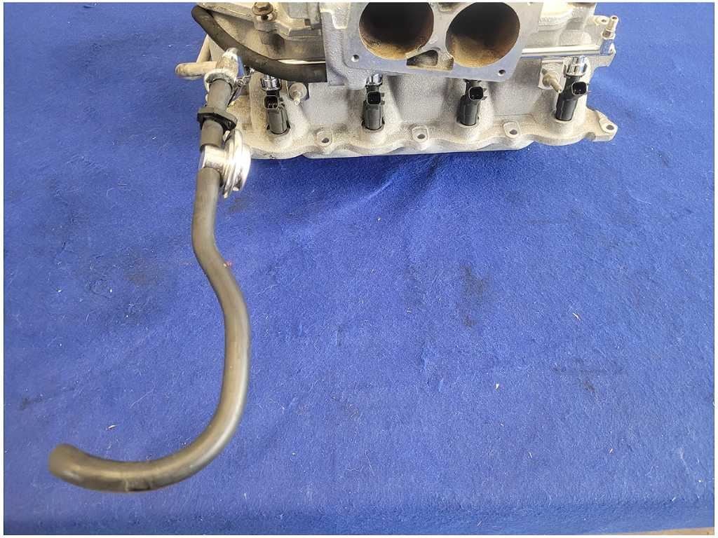 1999 - 2001 Ford Mustang Cobra SVT 4.6L Intake Manifold Rails Injectors - The Parts Farm