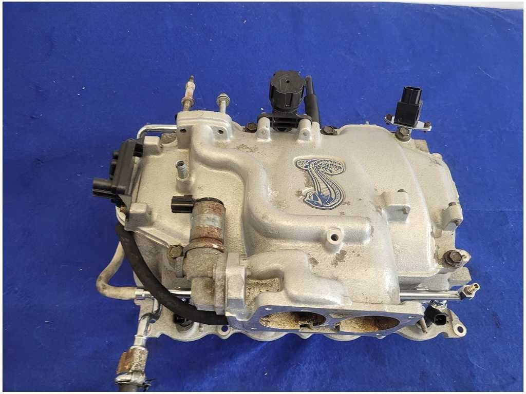 1999 - 2001 Ford Mustang Cobra SVT 4.6L Intake Manifold Rails Injectors - The Parts Farm