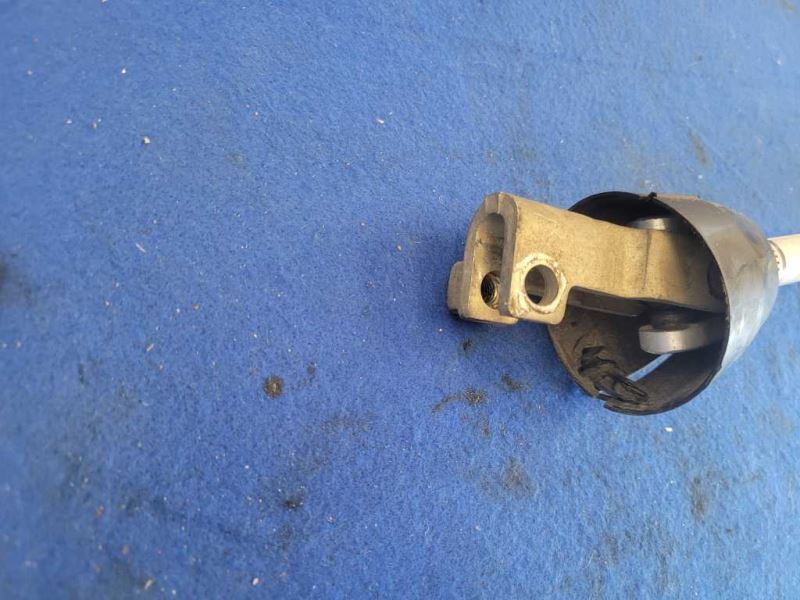 1999 - 2004 Chevrolet Corvette Z06 FRC C5 Steering Shaft Intermediate 2066 - The Parts Farm