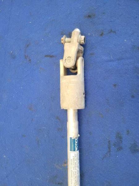1999 - 2004 Chevrolet Corvette Z06 FRC C5 Steering Shaft Intermediate 2066 - The Parts Farm
