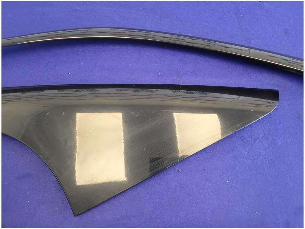 1999 - 2004 Ford Mustang Coupe Passenger Rear Pillar Molding Trim Paint UA 267 - The Parts Farm
