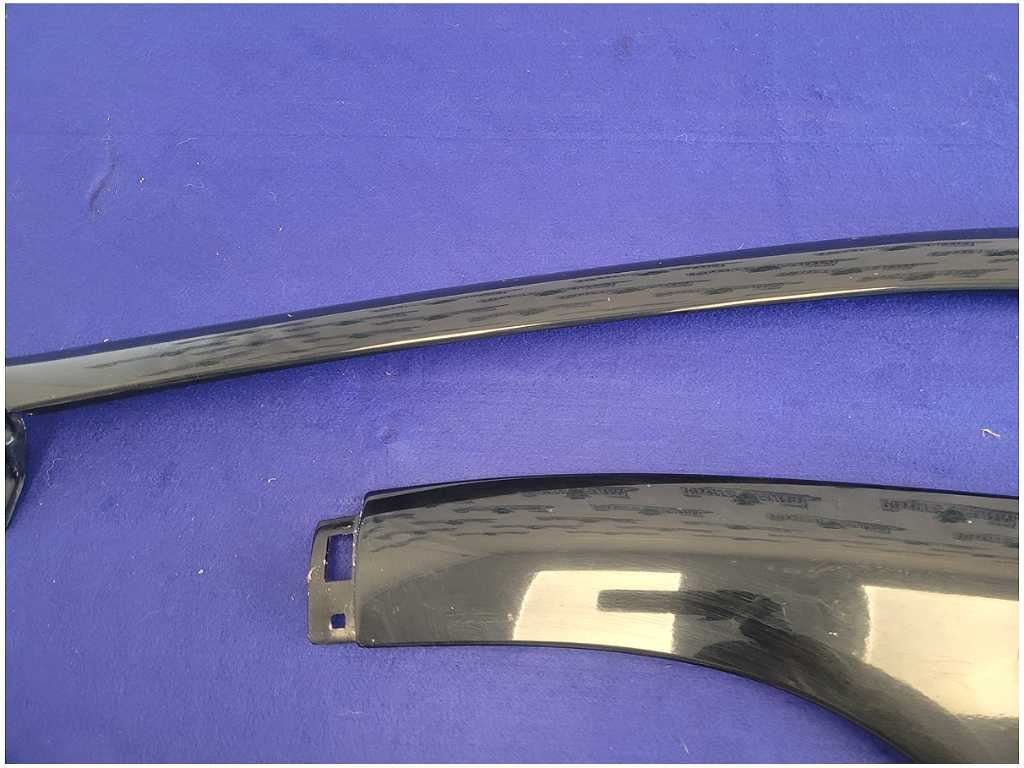 1999 - 2004 Ford Mustang Coupe Passenger Rear Pillar Molding Trim Paint UA 267 - The Parts Farm