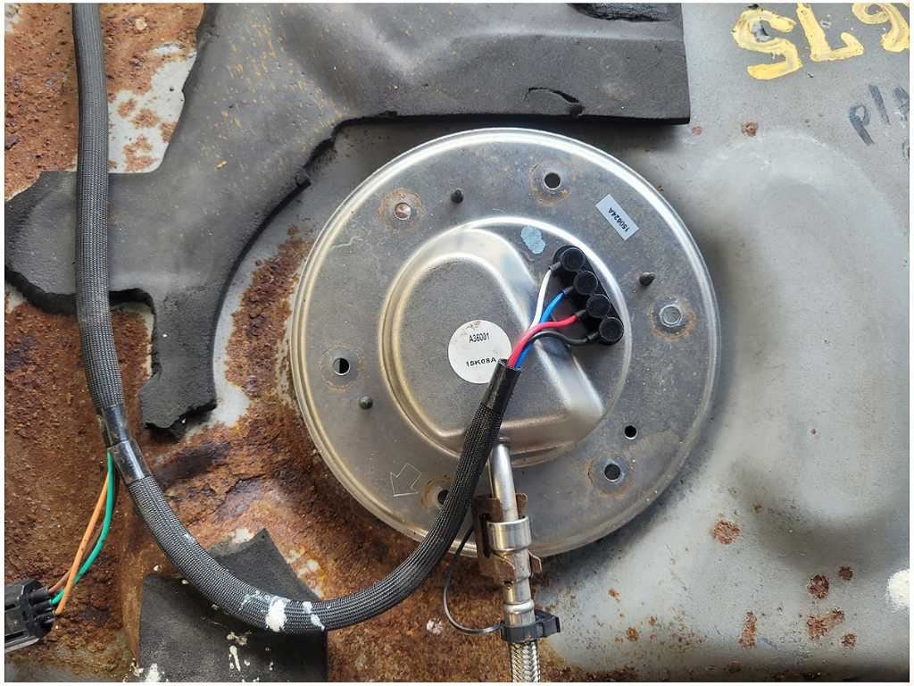 1999 - 2004 Ford Mustang GT 4.6L Gas Tank Fuel Bladder Cell Rear Pump 2675 - The Parts Farm